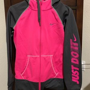 Nike thermal fit sweater